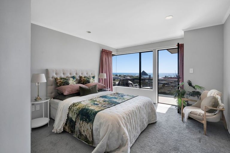 Photo of property in 12d Parris Street, Moturoa, New Plymouth, 4310