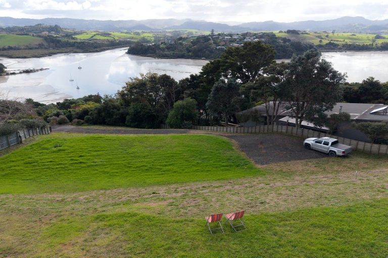 Photo of property in 16 Kanuka Road, Sandspit, Warkworth, 0982