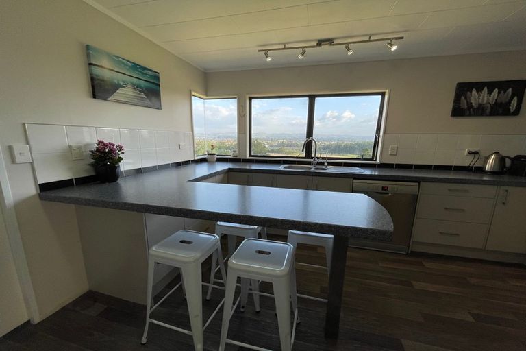 Photo of property in 212a Cambridge Road, Bethlehem, Tauranga, 3110