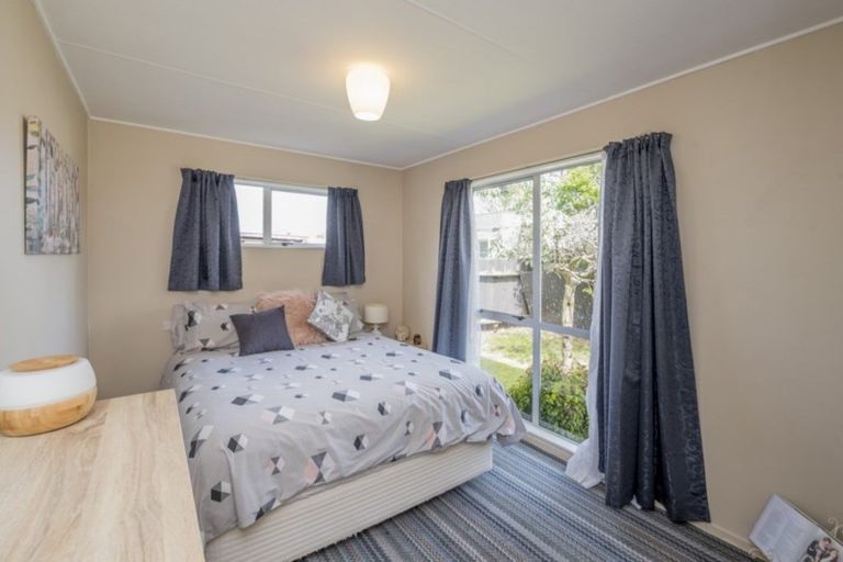 Photo of property in 20a Rimu Street, Levin, 5510