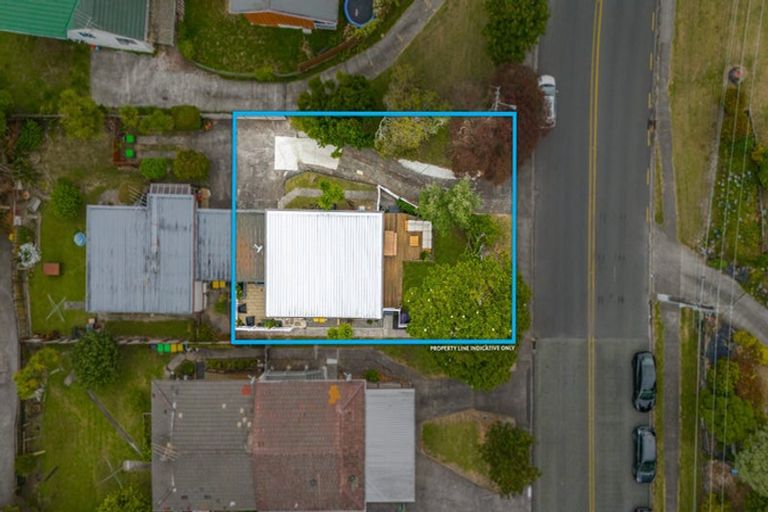 Photo of property in 1/68 Mcleod Road, Te Atatu South, Auckland, 0610