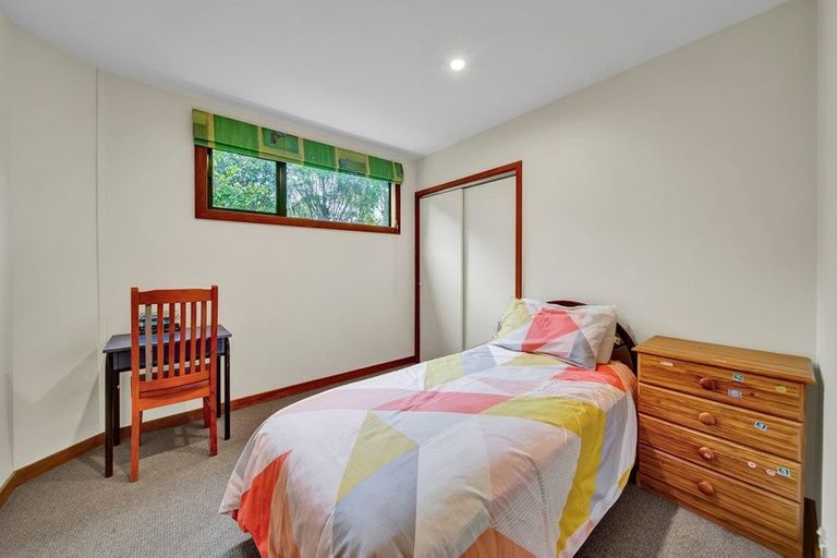Photo of property in 2 Victoria Road, Omata, New Plymouth, 4374