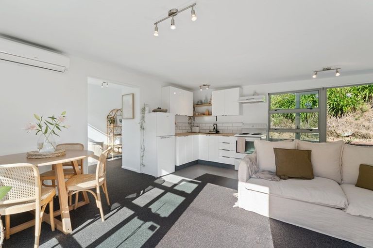 Photo of property in 61 Renown Road, Raumati South, Paraparaumu, 5032