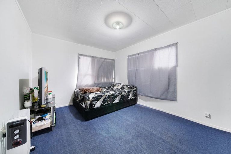 Photo of property in 42 Beaufort Place, Papatoetoe, Auckland, 2025