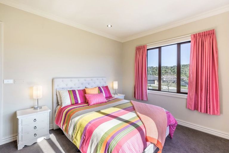 Photo of property in 12 Pukeko Way, Kinloch, Taupo, 3377