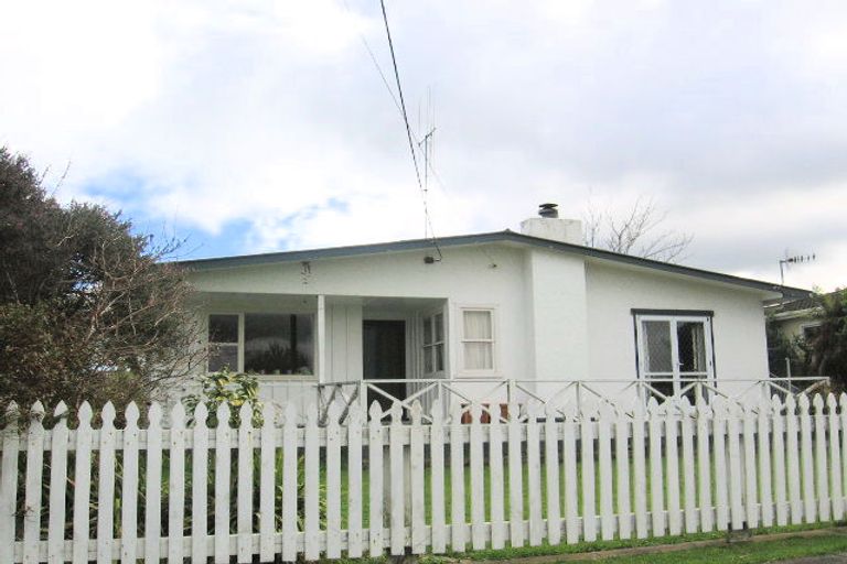 Photo of property in 26 Andrew Street, Feilding, 4702