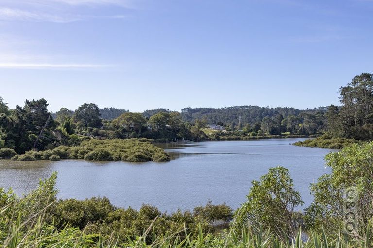 Photo of property in 77a Pohutukawa Parade, Riverhead, 0820