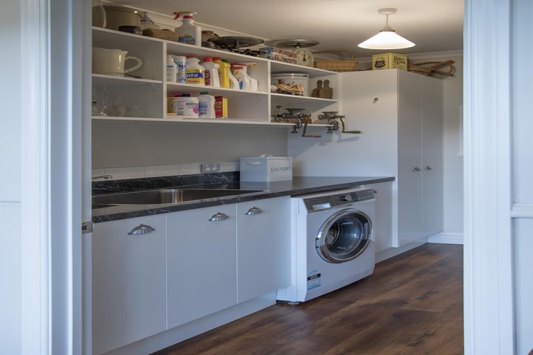 Photo of property in 1 Ash Lane, Cromwell, 9310