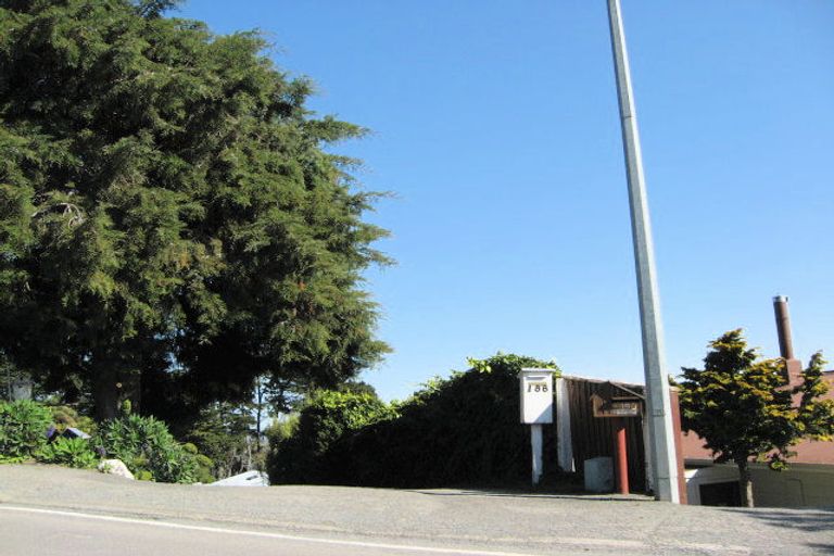 Photo of property in 186 Dyers Pass Road, Cashmere, Christchurch, 8022