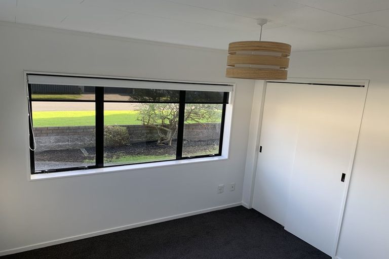 Photo of property in 31 Record Street, Fitzroy, New Plymouth, 4312