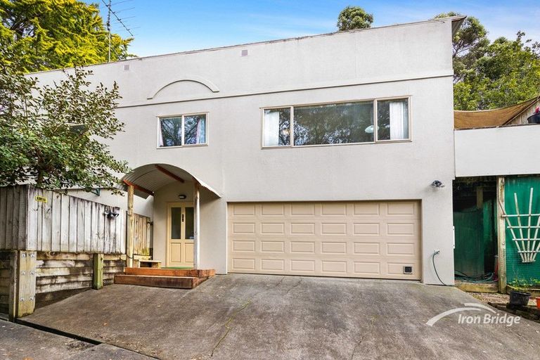 Photo of property in 13a Archers Road, Hillcrest, Auckland, 0629