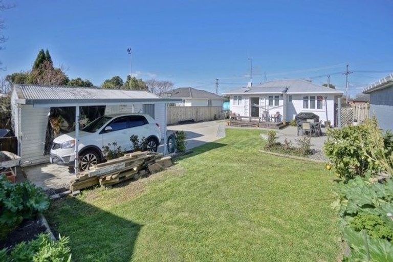 Photo of property in 33 Dunlop Road, Te Puke, 3119