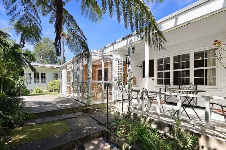 Photo of property in 19 Beverley Crescent, Hillcrest, Hamilton, 3216