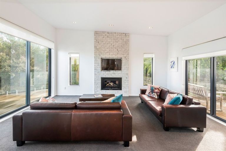 Photo of property in 25 Imperial Place, Flat Bush, Auckland, 2019