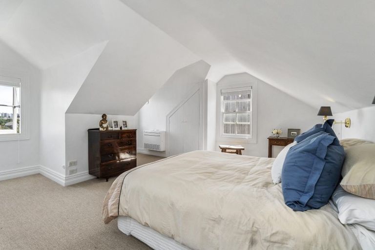 Photo of property in 8a Alberon Street, Parnell, Auckland, 1052