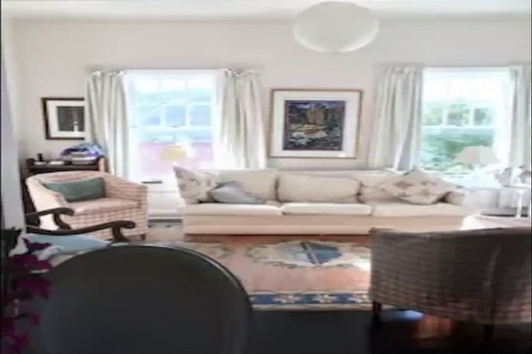 Photo of property in 28 Milne Terrace, Island Bay, Wellington, 6023