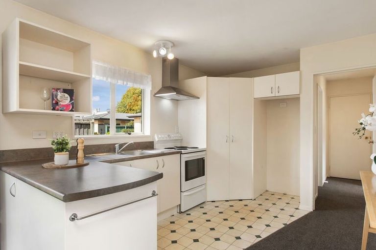 Photo of property in 17/13 Sylvan Street, Hillmorton, Christchurch, 8024