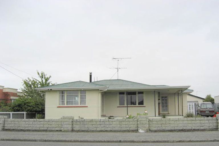 Photo of property in 74 Thomson Street, Tinwald, Ashburton, 7700