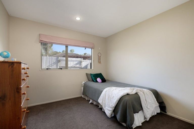 Photo of property in 8 Wouldbank Way, Welcome Bay, Tauranga, 3112