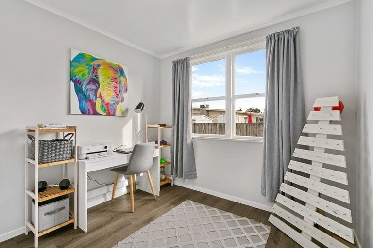 Photo of property in 5a Harper Street, Papakura, 2110