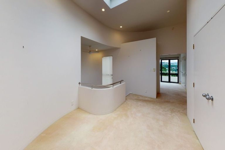 Photo of property in 65 Nevay Road, Miramar, Wellington, 6022