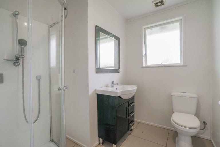Photo of property in 2 Ruby Street, Manurewa, Auckland, 2102