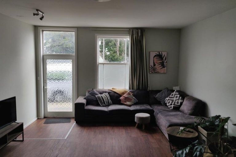 Photo of property in 121 Constable Street, Newtown, Wellington, 6021