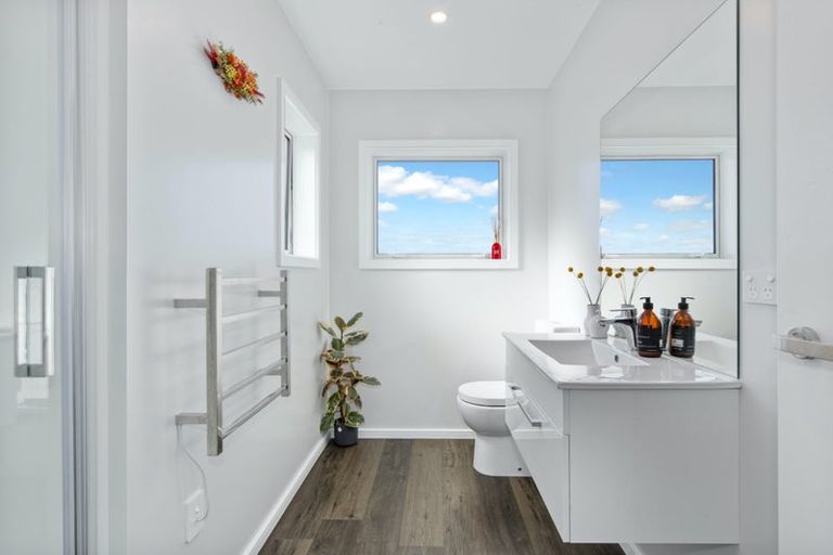 Photo of property in 166a John Burke Drive, Aotea, Porirua, 5024