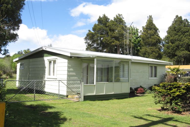 Photo of property in 30 Tamatea Street, Rotoiti Forest, Rotorua, 3074