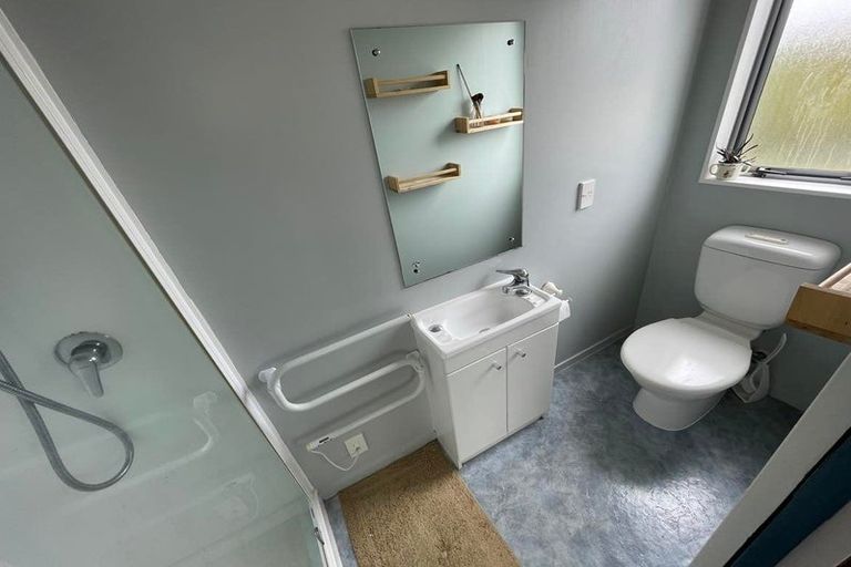 Photo of property in 10 Pohutukawa Grove, Titahi Bay, Porirua, 5022