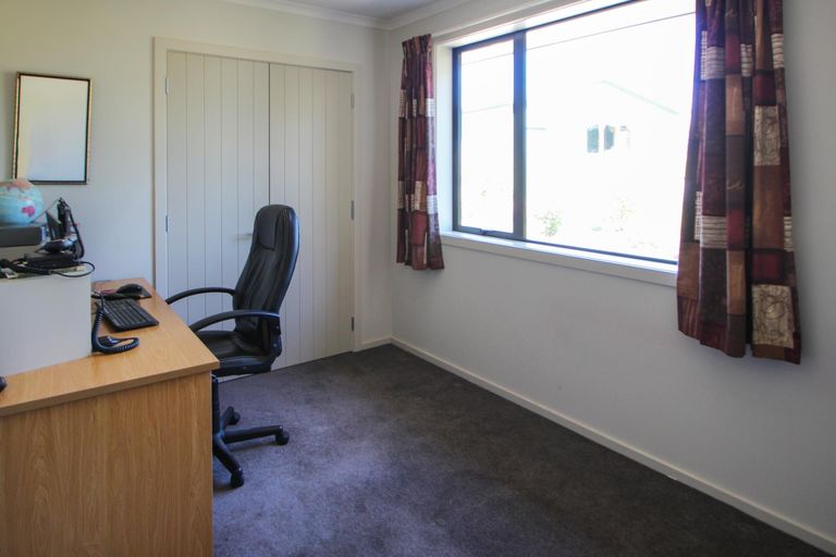 Photo of property in 2b Essex Street, Weston, Oamaru, 9401