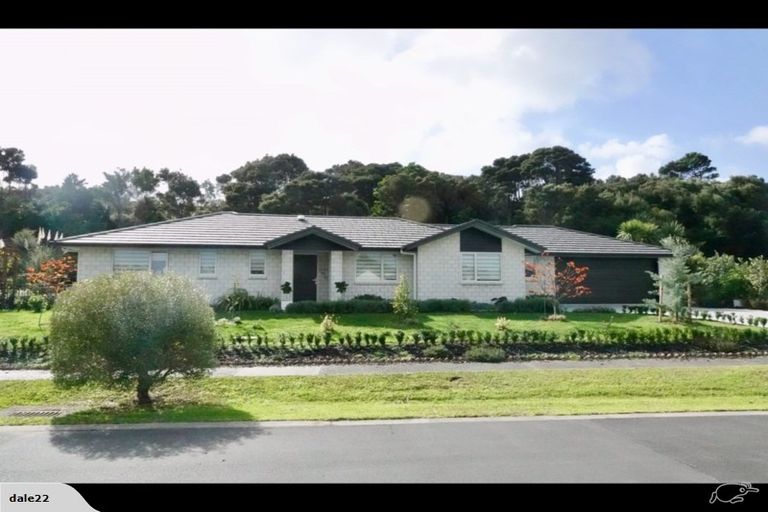 Photo of property in 16 Park Avenue, Mangawhai Heads, Mangawhai, 0505