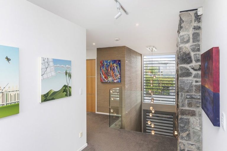 Photo of property in 101 Glenstrae Road, Redcliffs, Christchurch, 8081