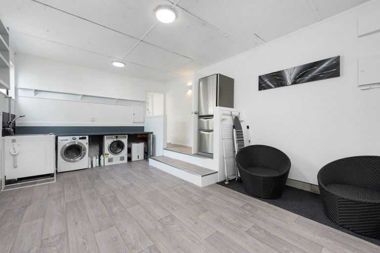 Photo of property in 1 Cambridge Road, Judea, Tauranga, 3110