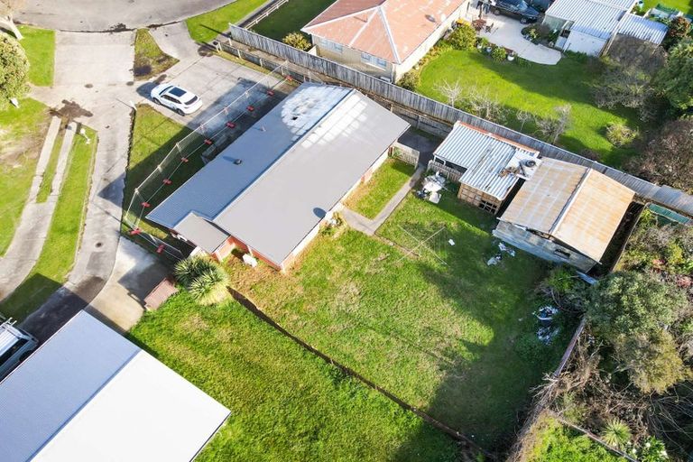 Photo of property in 38 Stillwater Place, Westbrook, Palmerston North, 4412