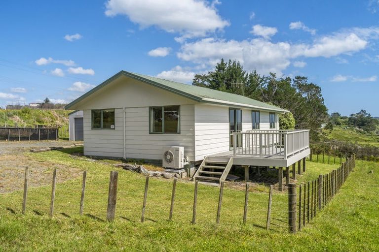 Photo of property in 317 Waihue Road, Dargaville, 0372
