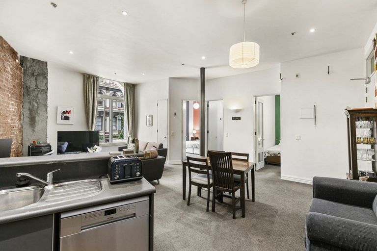 Photo of property in Columbia Apartments, 7/32 Cuba Street, Te Aro, Wellington, 6011