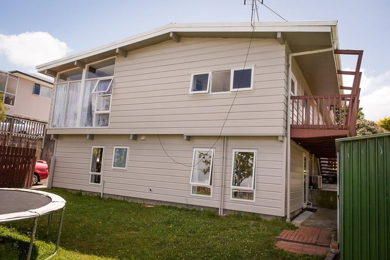 Photo of property in 40 Cedar Street, Maungaraki, Lower Hutt, 5010