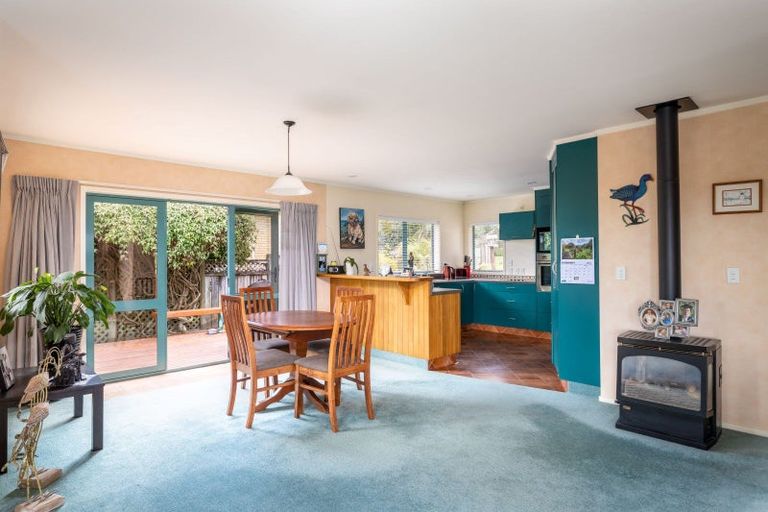 Photo of property in 22 Ashmore Drive, Frankleigh Park, New Plymouth, 4310
