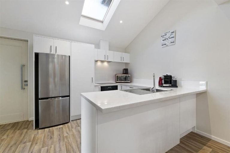 Photo of property in 3/469 Worcester Street, Linwood, Christchurch, 8011