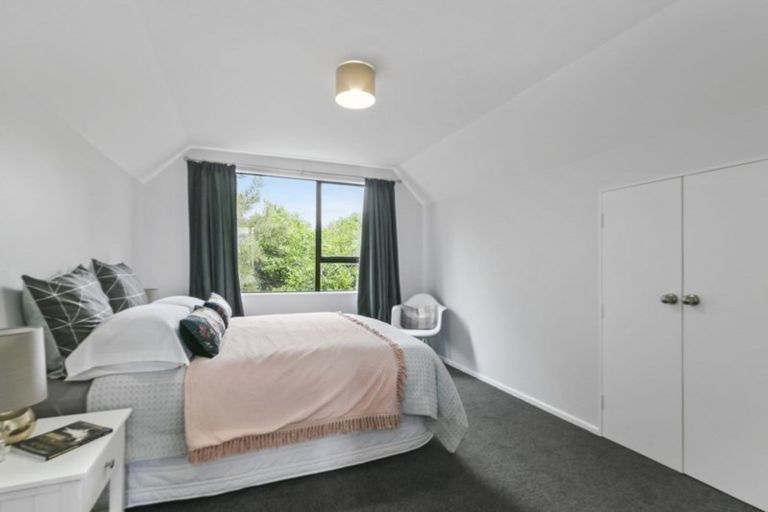 Photo of property in 22a Elizabeth Street, Moera, Lower Hutt, 5010
