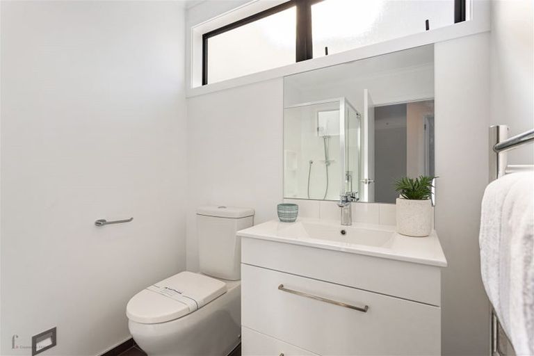 Photo of property in 7 Frank Gill Road, Hobsonville, Auckland, 0616