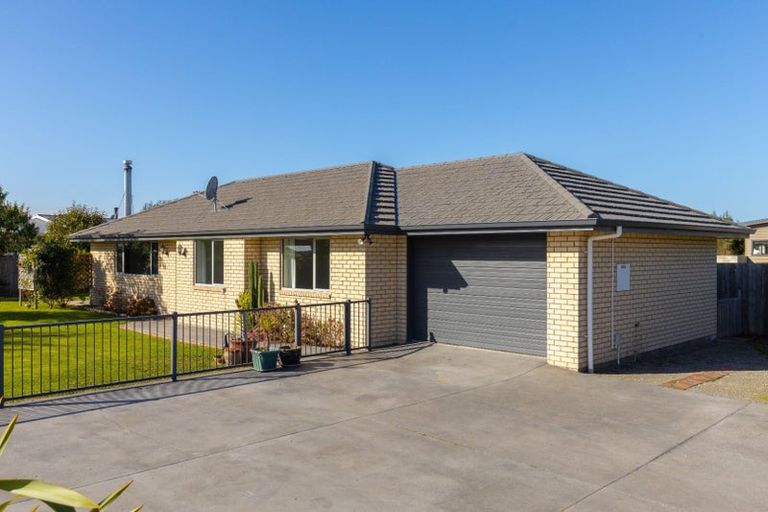 Photo of property in 17b Holdaway Street, Riversdale, Blenheim, 7201