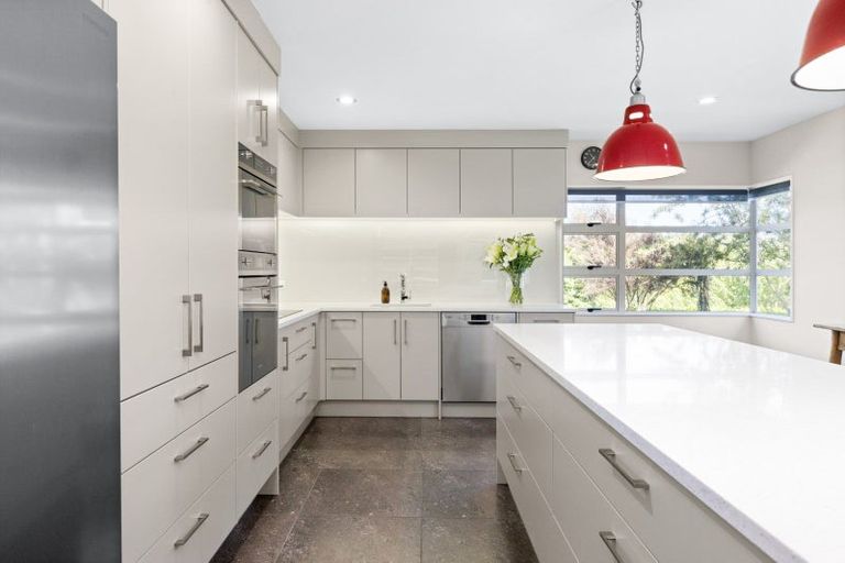 Photo of property in 52 Rochfort Road, Havelock North, 4130