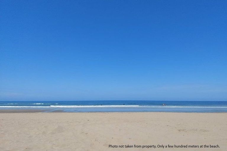 Photo of property in 4b Shoal Beach Road, Aramoana, Omakere, 4271