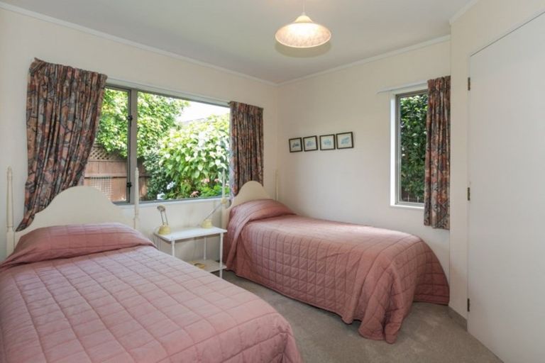 Photo of property in 3 Hyatt Grove, Greenmeadows, Napier, 4112