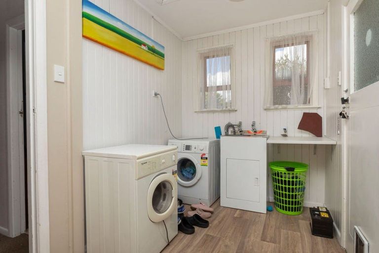 Photo of property in 20 Claudius Street, Dannevirke, 4930