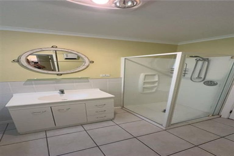 Photo of property in 9 Angle Street, Picton, 7220