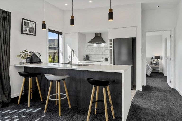 Photo of property in 53 Olds Crescent, Cromwell, 9310