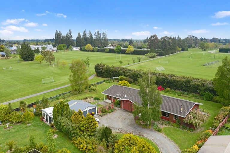 Photo of property in 15 Burnett Street, Oxford, 7430